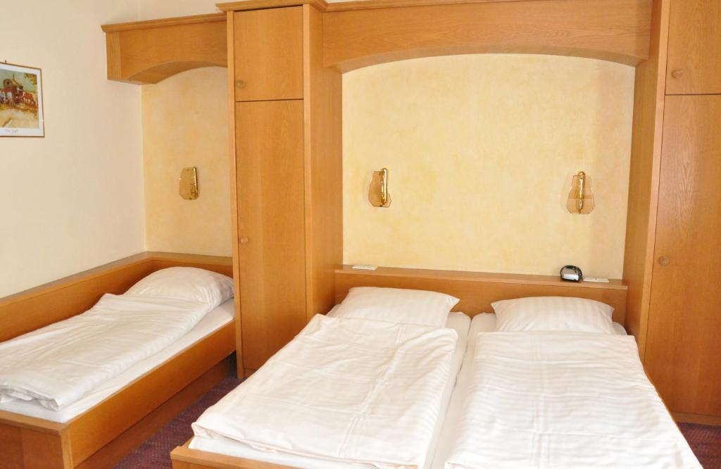 Hotel Rheinstein Ruedesheim am Rhein Room photo